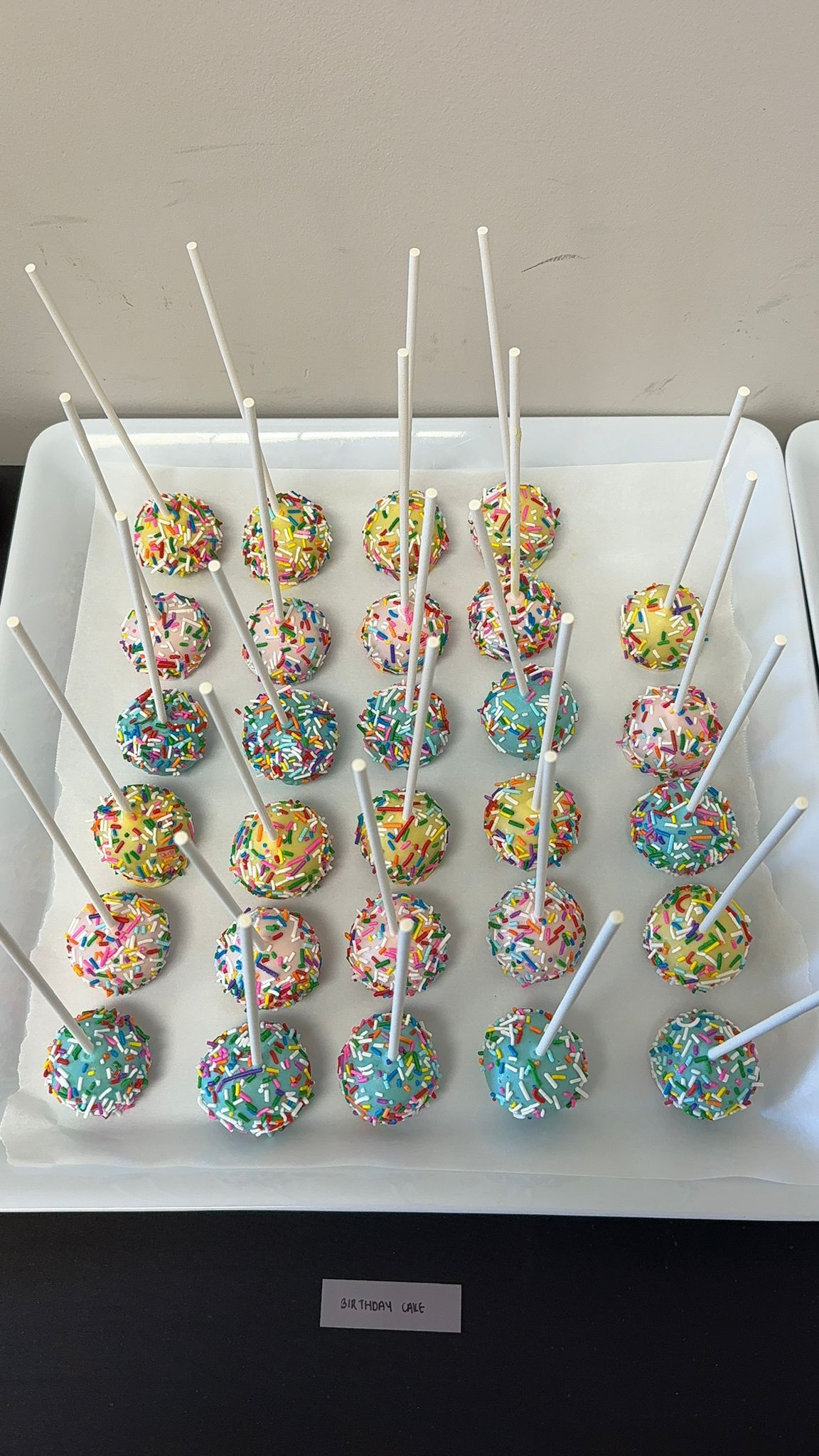 Birthday cake pops